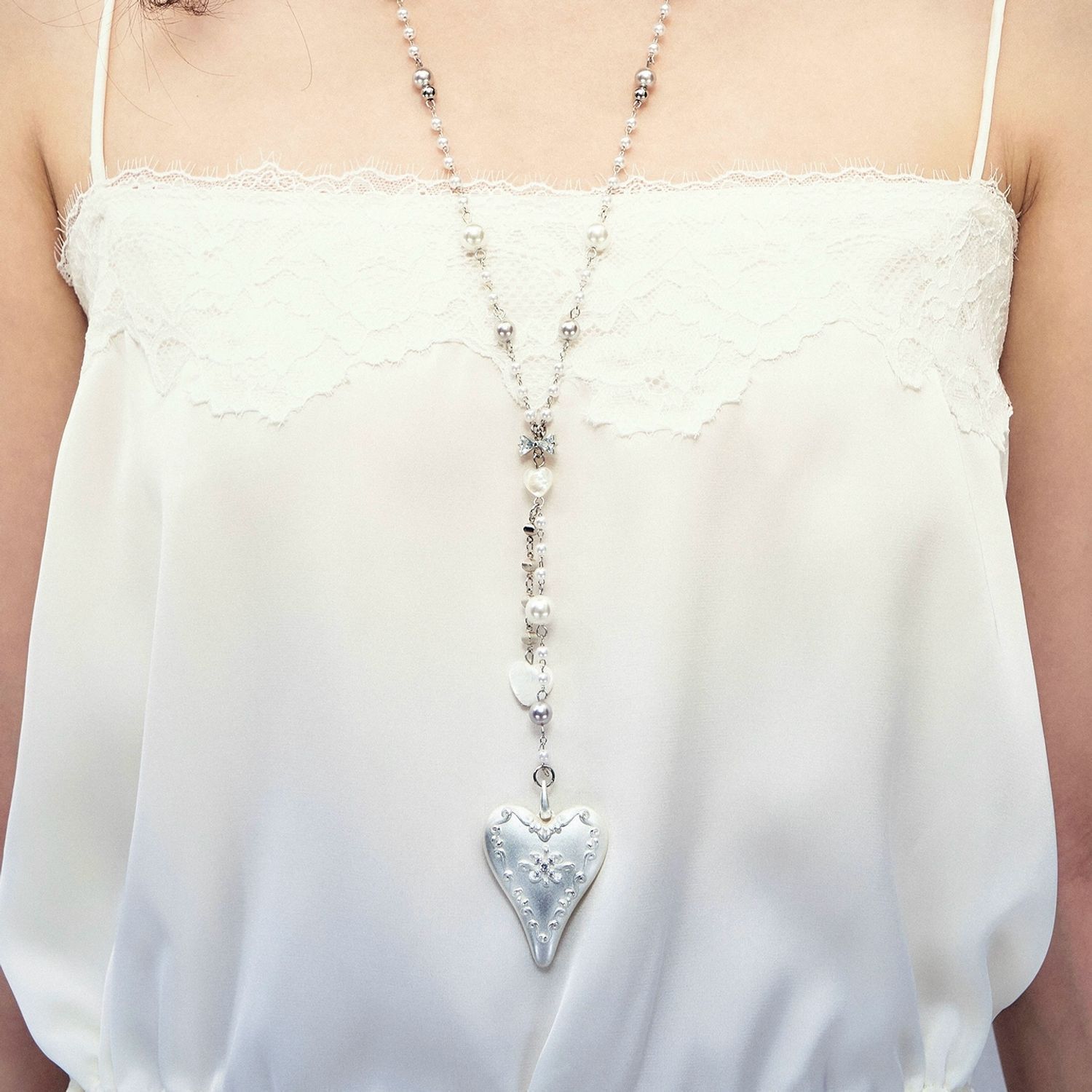 Collana con Ciondolo a Farfall - Butterfly Clasp Deployant recensione e prezzo